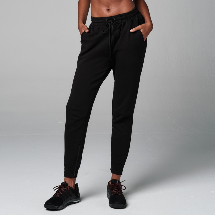 Strong ID Essential Core Joggers